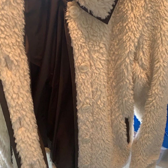 PATAGONIA FUZZY BUTTON UP JACKET - Picture 3 of 5